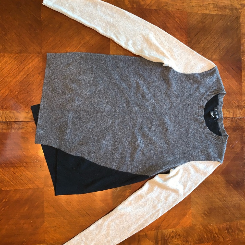 Cashmere sweater